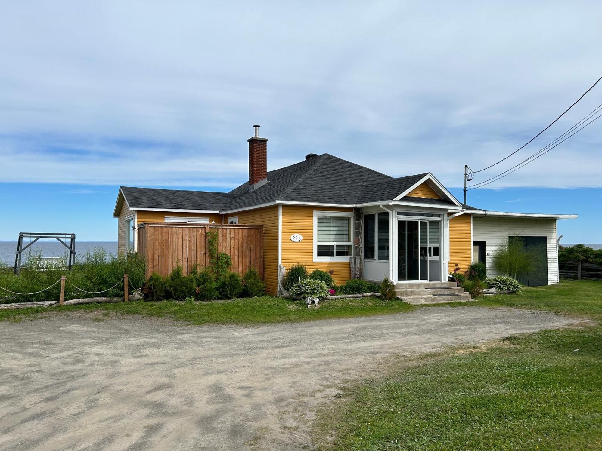 Auberge Marcel Gagnon Sainte-Flavie Exterior foto